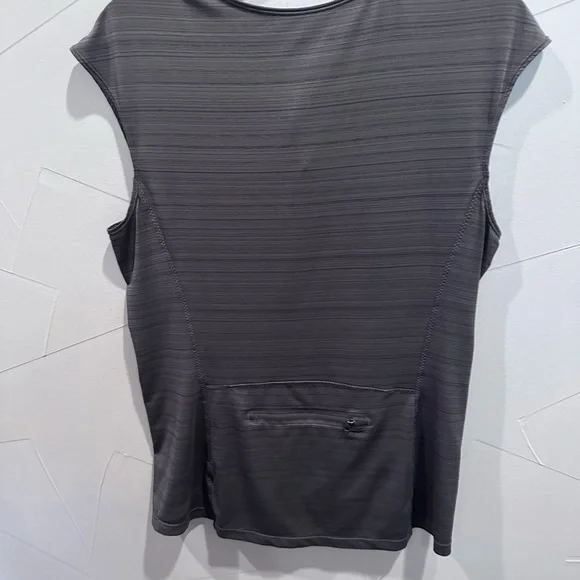 Athleta PACIFICA front wrap rash guard Ruched size large EUC - Picture 7 of 7